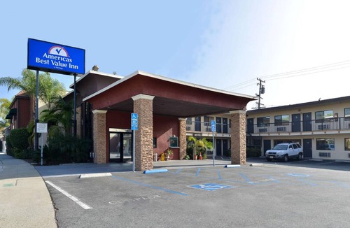 East Pasadena Hotel | 30 m² Motel ∙ 127 guests