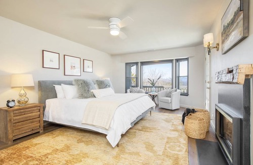 Lake Arrowhead House | 301 m² House ∙ 6 bedrooms ∙ 12 guests