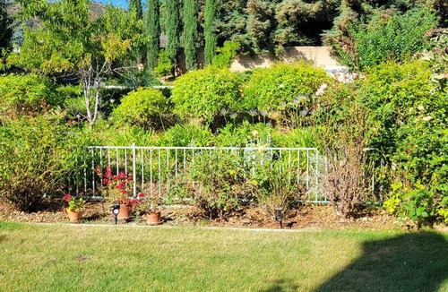 Yucaipa House | 302 m² House ∙ 1 bedroom ∙ 1 guest