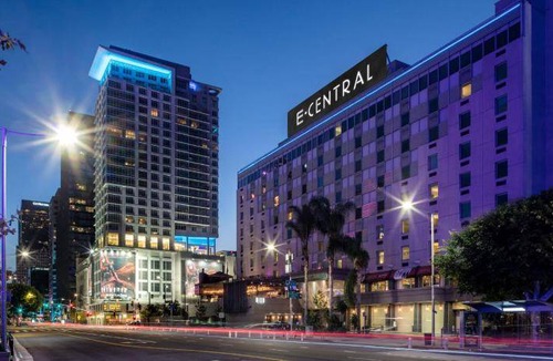 Downtown Los Angeles Hotel | 315 m² Hotel ∙ 127 guests