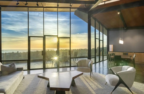Carmel Other | 316 m² Accommodation ∙ 3 bedrooms ∙ 7 guests