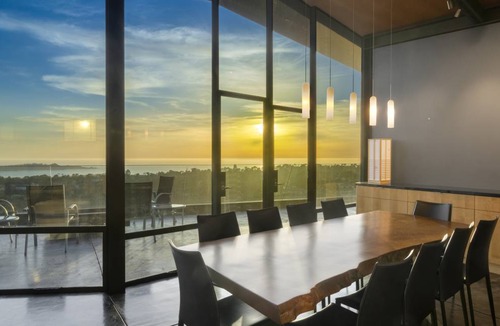 Carmel Other | 316 m² Accommodation ∙ 3 bedrooms ∙ 7 guests