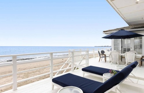 Eastern Malibu House | 325 m² House ∙ 4 bedrooms ∙ 8 guests