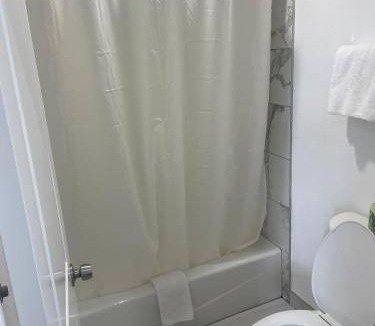 Alhambra Hotel | 350 m² Hotel ∙ 4 guests