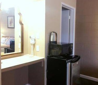 Hemet Hotel | 36 m² Motel ∙ 4 guests