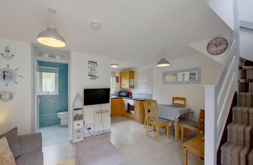 Saint Erth Praze House | 36 Strawberry Hill, Tolroy Manor