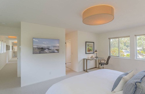 Pebble Beach House | 362 m² House ∙ 4 bedrooms ∙ 8 guests