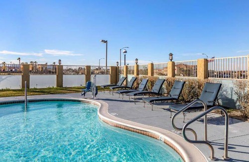 Palmdale Hotel | 37 m² Hotel ∙ 127 guests