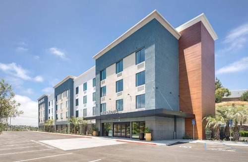 Vista Hotel | 37 m² Hotel ∙ 127 guests