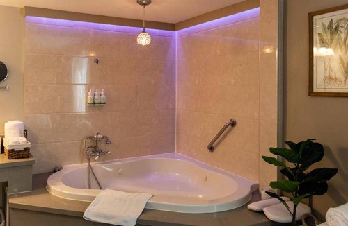 Alhambra Hotel | 380 m² Hotel ∙ 127 guests