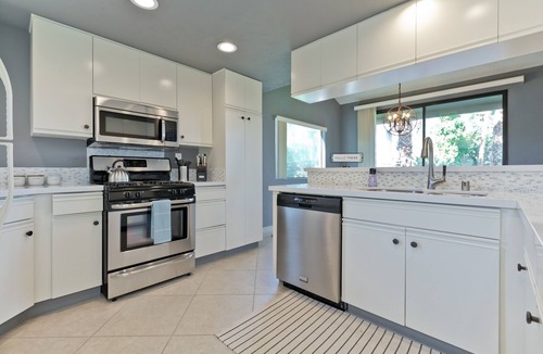 Palm Desert Condo | 3B/2Ba In PVCC. Lake & Mountain View. Pool/Spa View Discount for 28+ day booking