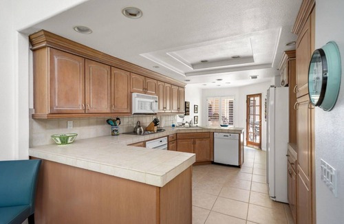 La Quinta House | 3Bd, 3.5 BA, 2,300sft w/Casita, bbq, courtyard & extras w/Amazing on GOLF VIEWs!