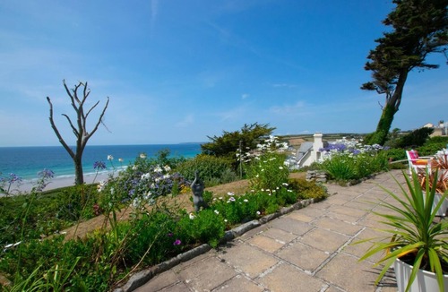 Praa Sands Cottage | 4 Bed in Praa Sands (oc-poohco)