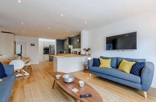 Felpham Cottage | 4 bedroom accommodation in Felpham, near Bognor Regis