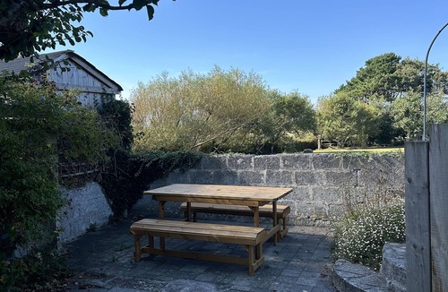Padstow House | 4 bedroom Holiday Home in St Merryn Village - closest beach is Treyarnon Bay