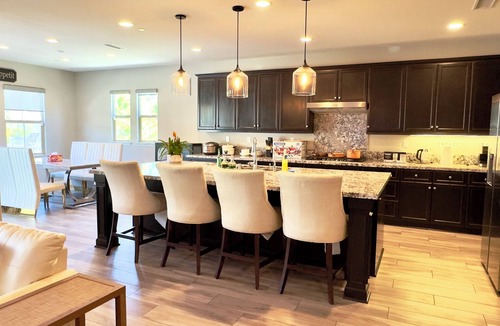 Santa Ana Heights House | 4-bedroom house in superb Chino Hills with AC, WiFi