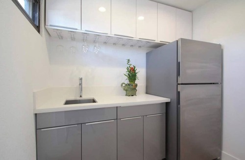 Sunrise Vista Chino House | 4 Bedroom Modern Home, Pool+Spa+Guest House!