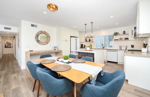 Balboa Island House | 4 bedroom Renovated Home on Balboa Island