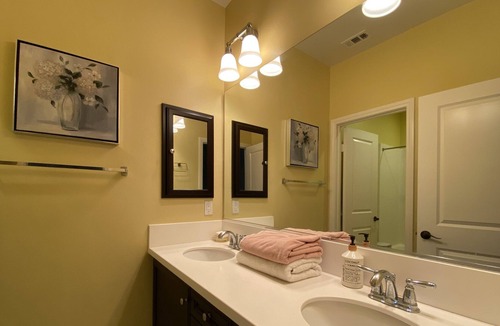 Chino House | 4 bedroom townhouse in great neighborhood