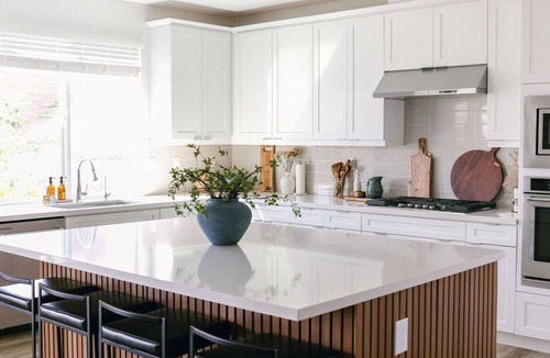 Kit Carson Villa | 4-bedroom villa in Escondido with fitness room, game console, WiFi, & AC