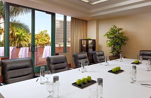 Downtown Long Beach Hotel | 4-Star Hotel ∙ The Westin Long Beach