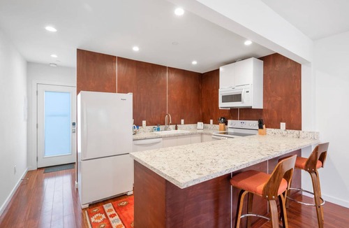 Hollywood Hotel | 407 m² Hotel ∙ 1 bedroom ∙ 2 guests
