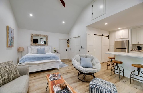 Whittier Apartment | 41 m² Apartment ∙ 4 guests