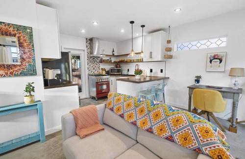 Downtown Los Angeles House | 41 m² House ∙ 1 bedroom ∙ 2 guests