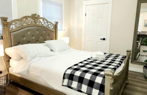 Pasadena Apartment | 41,Pasadena charming house Prime location King Bed !