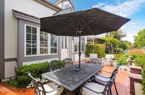 Corona del Mar House | 416 Dahlia