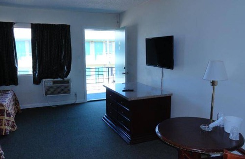 North Hills East Hotel | 42 m² Motel ∙ 4 guests