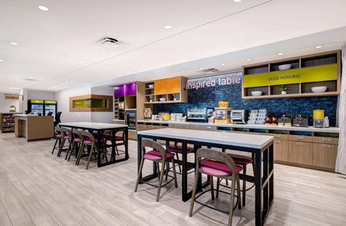 Petaluma Hotel | 420 m² Hotel ∙ 127 guests