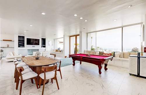Malibu House | 423 m² House ∙ 4 bedrooms ∙ 10 guests