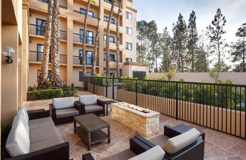 Laguna Hills Hotel | 43 m² Hotel ∙ 127 guests