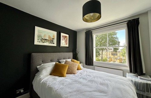 De Beauvoir Apartment | 45 m² Apartment ∙ 1 bedroom ∙ 2 guests
