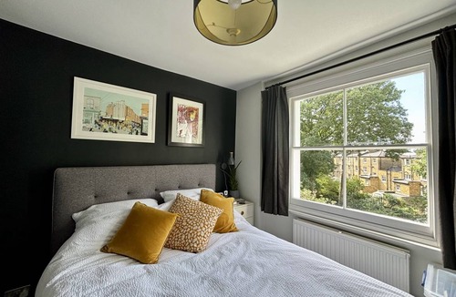 De Beauvoir Apartment | 45 m² Apartment ∙ 1 bedroom ∙ 2 guests