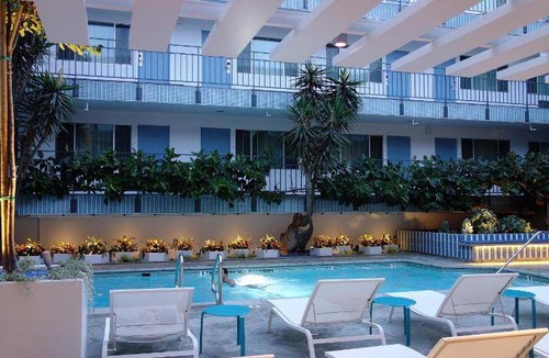 Beverly Grove Hotel | 45 m² Motel ∙ 127 guests