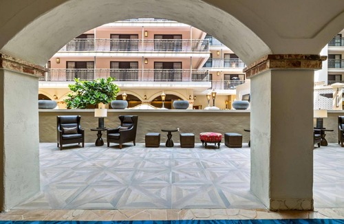 El Segundo Hotel | 46 m² Hotel ∙ 2 bedrooms ∙ 127 guests