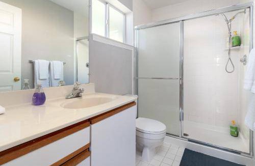 Shoreline West House | 46 m² House ∙ 1 bedroom ∙ 2 guests