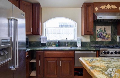 Northeast Carmel House | 46 m² Motel ∙ 127 guests