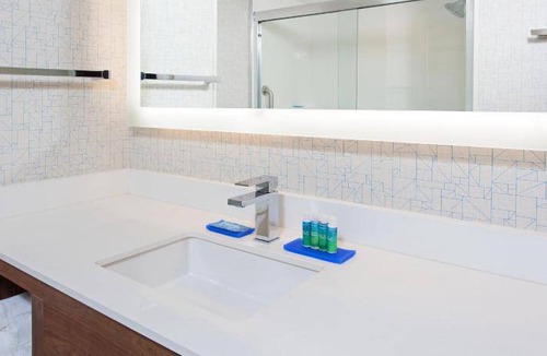 East Pasadena Hotel | 47 m² Hotel ∙ 127 guests