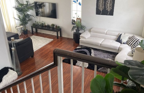 San Jacinto House | 4Br, 2100 sqft Beautiful Bungalow in San Jacinto, California. Near MSJC.