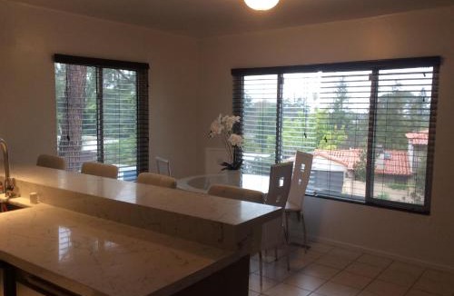 Sherman Oaks House | 5 bedroom 3 bath home near universal