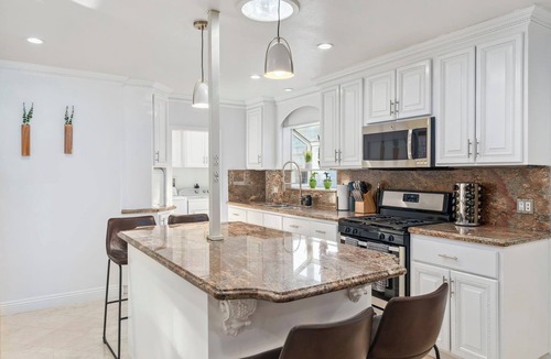 Northwest Anaheim House | 5 ★- Disney California Dream Home - Pool/Spa - Game Room - 2 mins to Disney