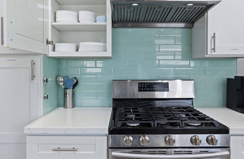 Monrovia House | 5 Minutes To Old-Town Monrovia New Listing Special Book Now!