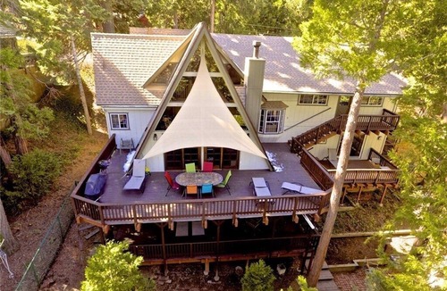 Lake Arrowhead Apartment | 5-STAR LAKE ARROWHEAD STUDIO APARTMENT - SPACEOUS AND COZY NEAR LAKE & VILLAGE !
