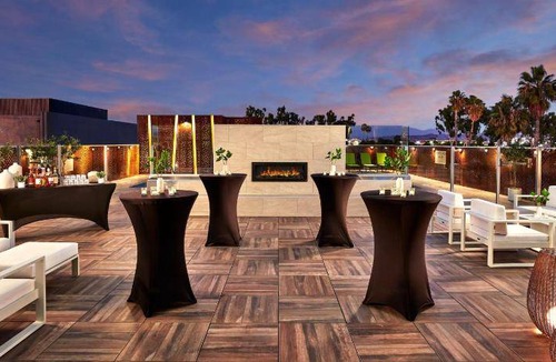 Downey Hotel | 51 m² Hotel ∙ 127 guests