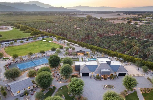 Palm Springs Villa | 532 m² Villa ∙ 8 bedrooms ∙ 18 guests