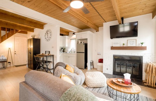 Castle Glen Estates Cabin | 54 m² Cabin ∙ 1 bedroom ∙ 4 guests