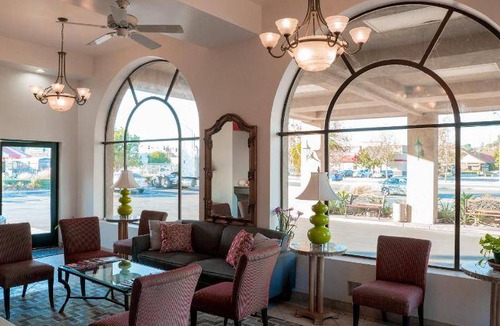 Anaheim Hills Hotel | 54 m² Hotel ∙ 6 guests